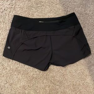 Lululemon Speed Up Lined Short, Black, Size 8